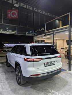 جيب جراند شيروكي